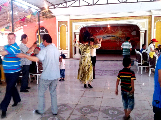 民族连合花盛开