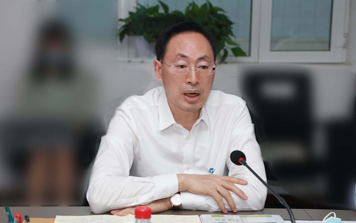 集团于旭波董事长等赴新疆天山制药调研